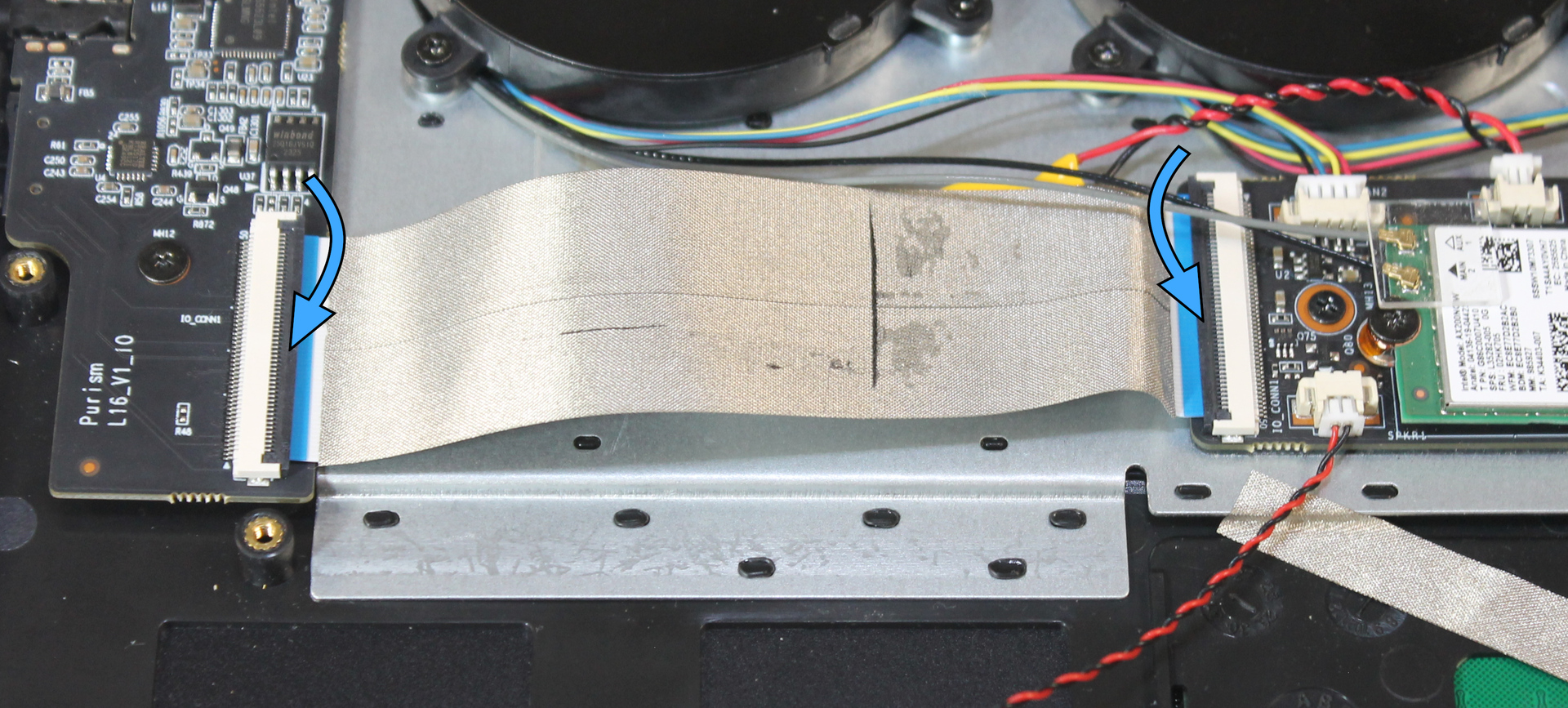 I/O cable connectors, with movement directions indicated to secure each