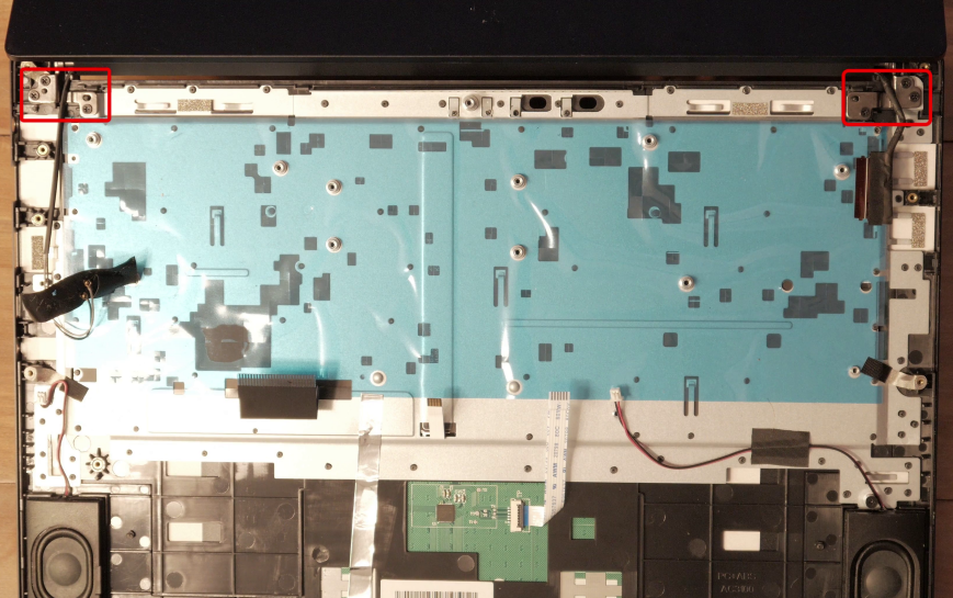 L14 display hinge removal